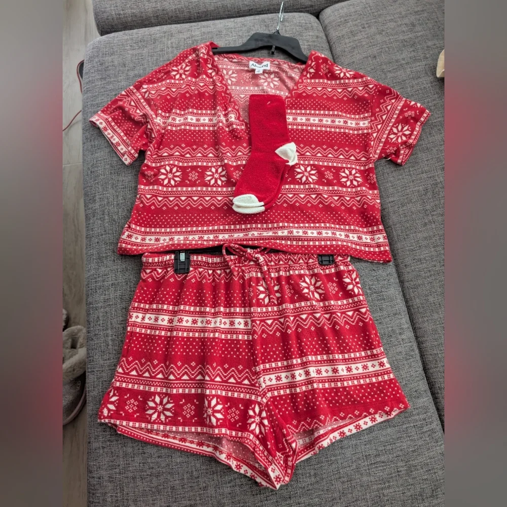 Abound Red and White Snowflake Pajama Set